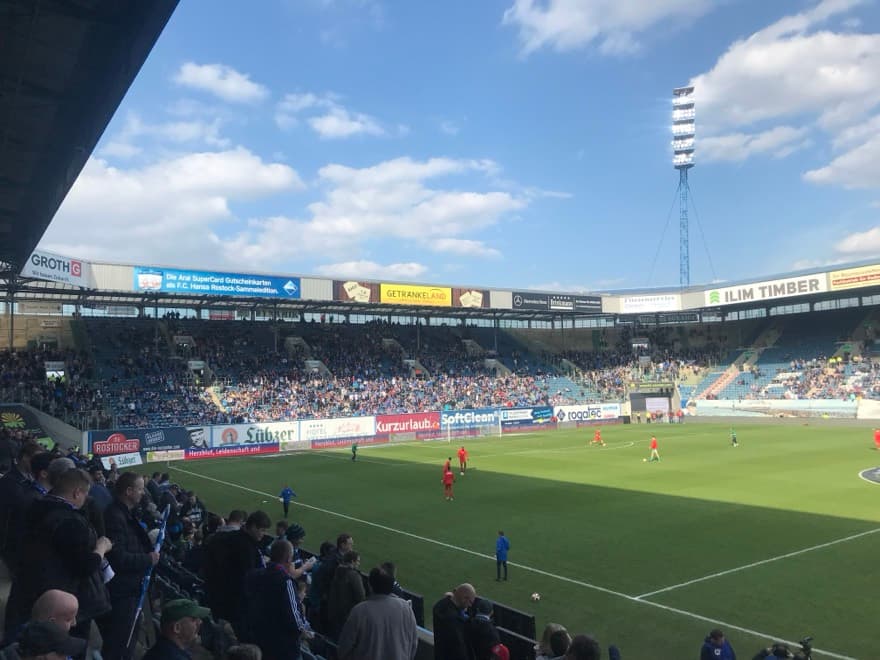Nordtribüne des Ostseestadions