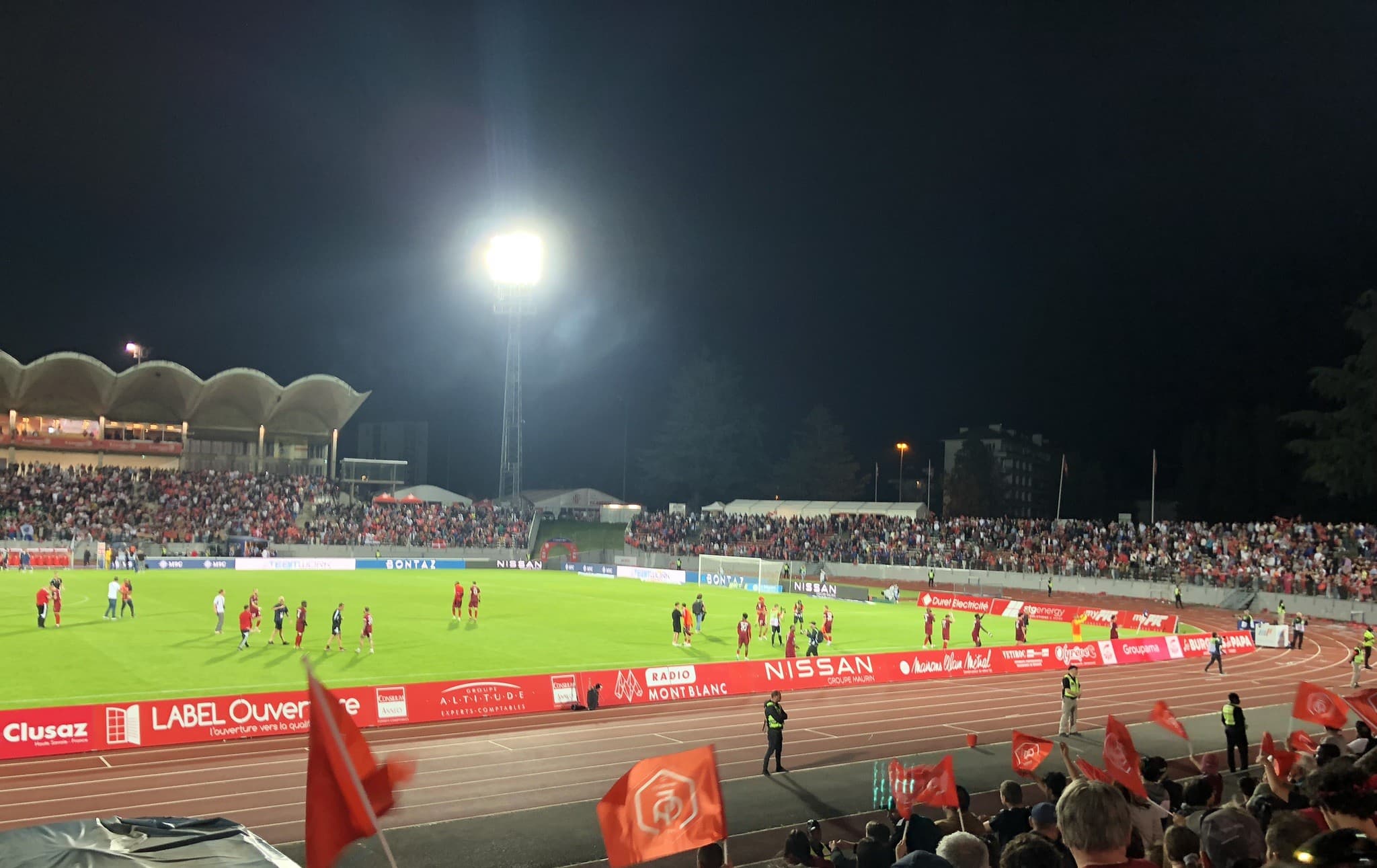 Parc des Sports, em Annecy, durante FC Annecy × Girondins de Bordeaux, em 26 de maio de 2023.