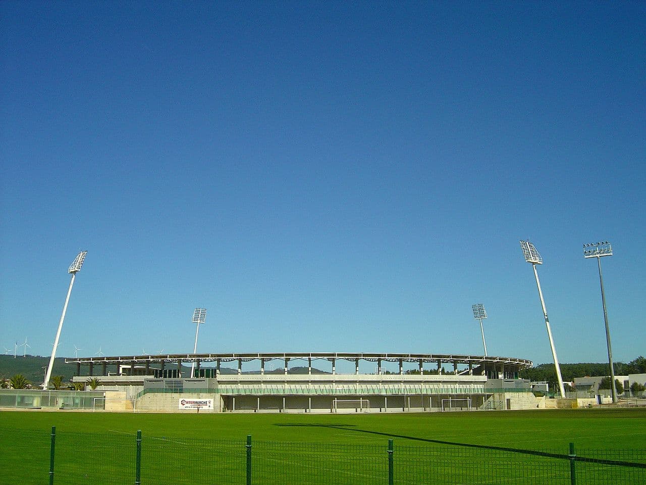 Complexo Desportivo de Rio Maior, onde fica o Estádio Municipal de Rio Maior usado pelo Casa Pia, fotografado em 6 de novembro de 2005.