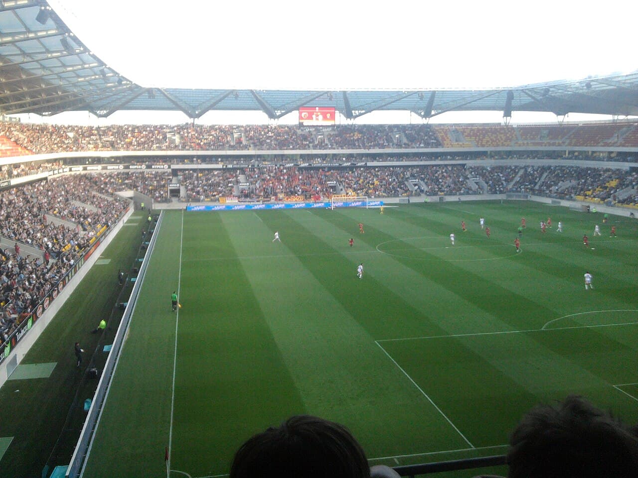 Interior do Stade Marie-Marvingt, então MMArena, durante Le Mans FC x Laval em 2011.
